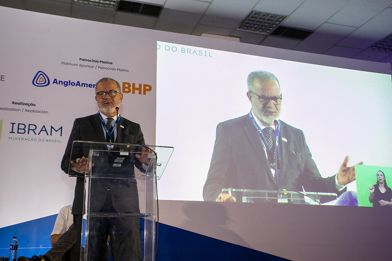 "A EXPOSIBRAM 2022 foi uma celebração da vida", define Raul Jungmann, presidente do IBRAM